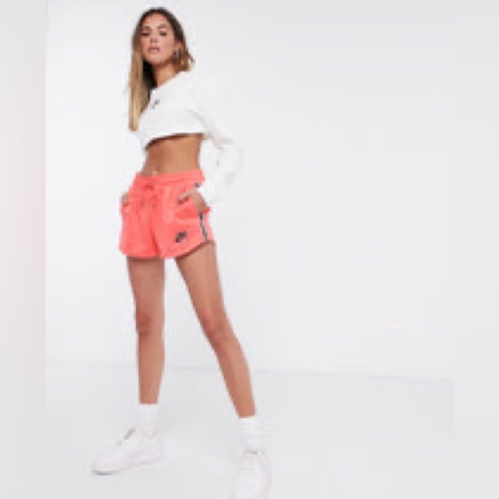 Nike Women's Coral Athletic Shorts - Picture 6 of 6
